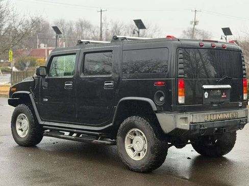 Used 2003 HUMMER H2 w/ Preferred Equipment Group image 5