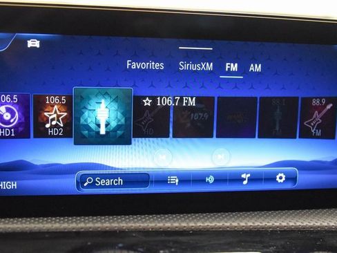 Used 2025 Mercedes-Benz CLA 250 4MATIC image 21