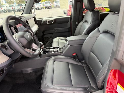New 2026 Ford Bronco Outer Banks AWD/4WD image 11