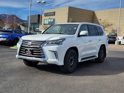 Used 2016 Lexus LX 570 4WD image 5
