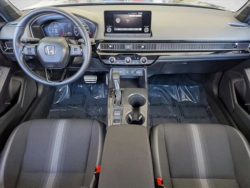 Used 2025 Honda Civic Sport image 17