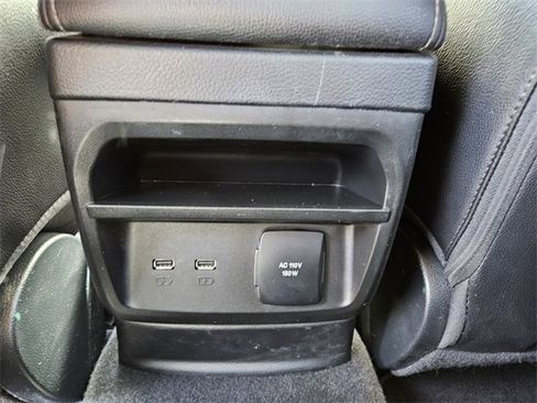 Used 2021 Ford Ranger Lariat w/ Equipment Group 501A High image 11