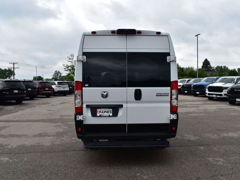 New 2025 RAM ProMaster 3500 w/ Cold Weather Group FWD image 7