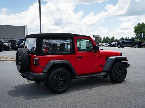 Used 2024 Jeep Wrangler Sport AWD/4WD image 10