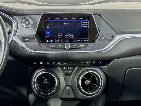 Used 2022 Chevrolet Blazer LT image 22