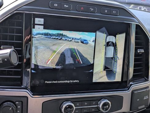 Used 2022 Ford F250 Platinum w/ FX4 Off-Road Package image 22