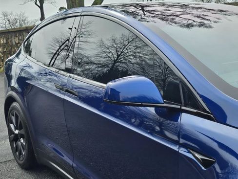 Used 2023 Tesla Model X AWD/4WD image 20