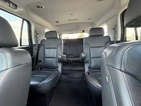 Used 2018 Chevrolet Tahoe Premier RWD image 24