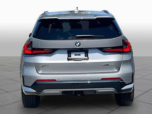 Used 2025 BMW X1 xDrive28i w/ Technology Package AWD/4WD image 5