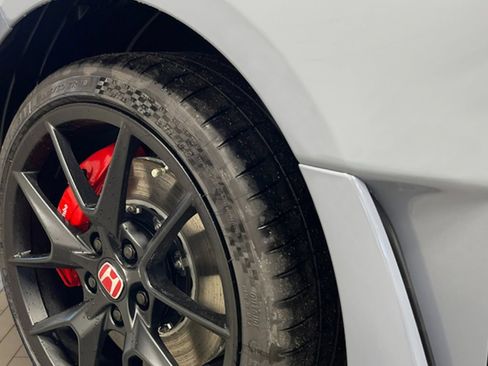 New 2026 Honda Civic Type R image 11