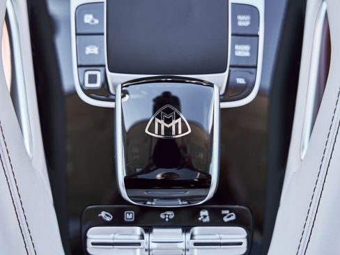 Used 2026 Mercedes-Benz Maybach GLS 600 4MATIC image 75