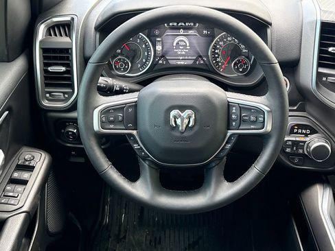 Used 2025 RAM 1500 Big Horn AWD/4WD image 19