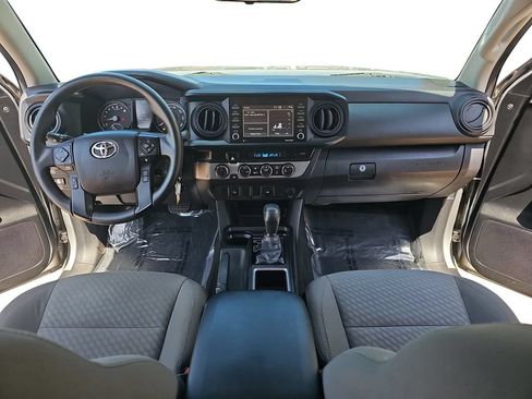 Used 2022 Toyota Tacoma SR AWD/4WD image 10