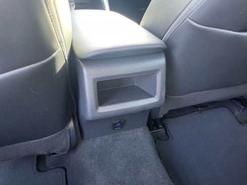 Used 2023 Toyota Camry SE image 24