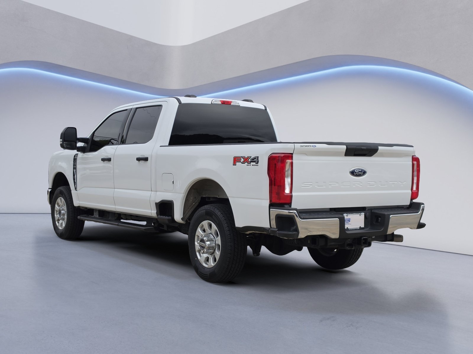 Used 2024 Ford F250 XLT w/ FX4 Off-Road Package AWD/4WD image 4