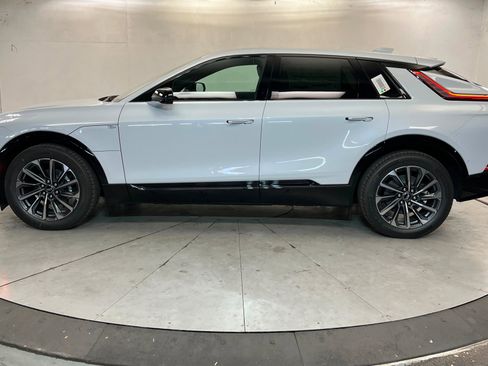 New 2026 Cadillac Lyriq Sport AWD/4WD image 2