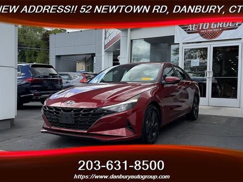 Used 2023 Hyundai Elantra SEL w/ Cargo Package FWD image 1