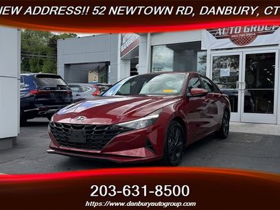 Used 2023 Hyundai Elantra SEL w/ Cargo Package