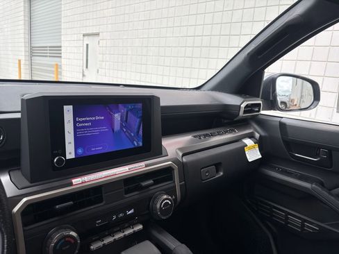 New 2026 Toyota Tacoma SR5 AWD/4WD image 16