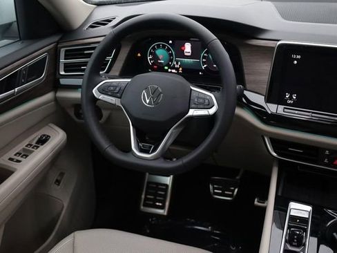 New 2026 Volkswagen Atlas SEL Premium R-Line image 29