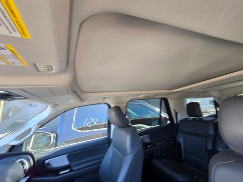 Used 2025 Ford Expedition Max Active image 12