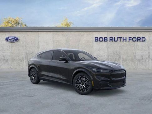 New 2025 Ford Mustang Mach-E Premium image 7