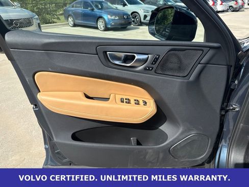 Used 2024 Volvo XC60 T8 Ultimate w/ Protection Package Premier AWD/4WD image 21