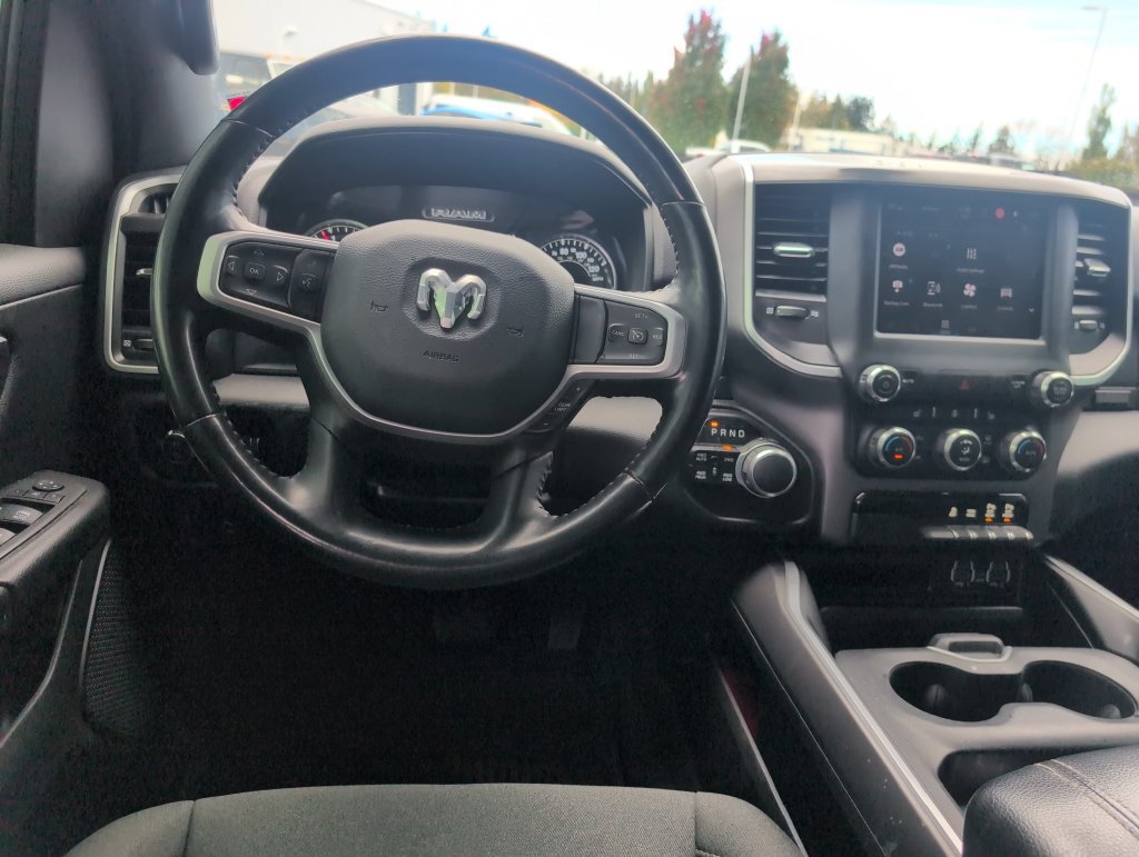 Used 2022 RAM 1500 Big Horn AWD/4WD image 6