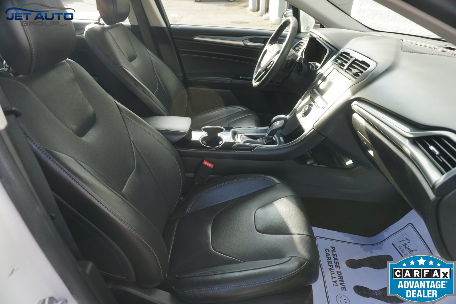 Used 2014 Ford Fusion Titanium FWD image 23