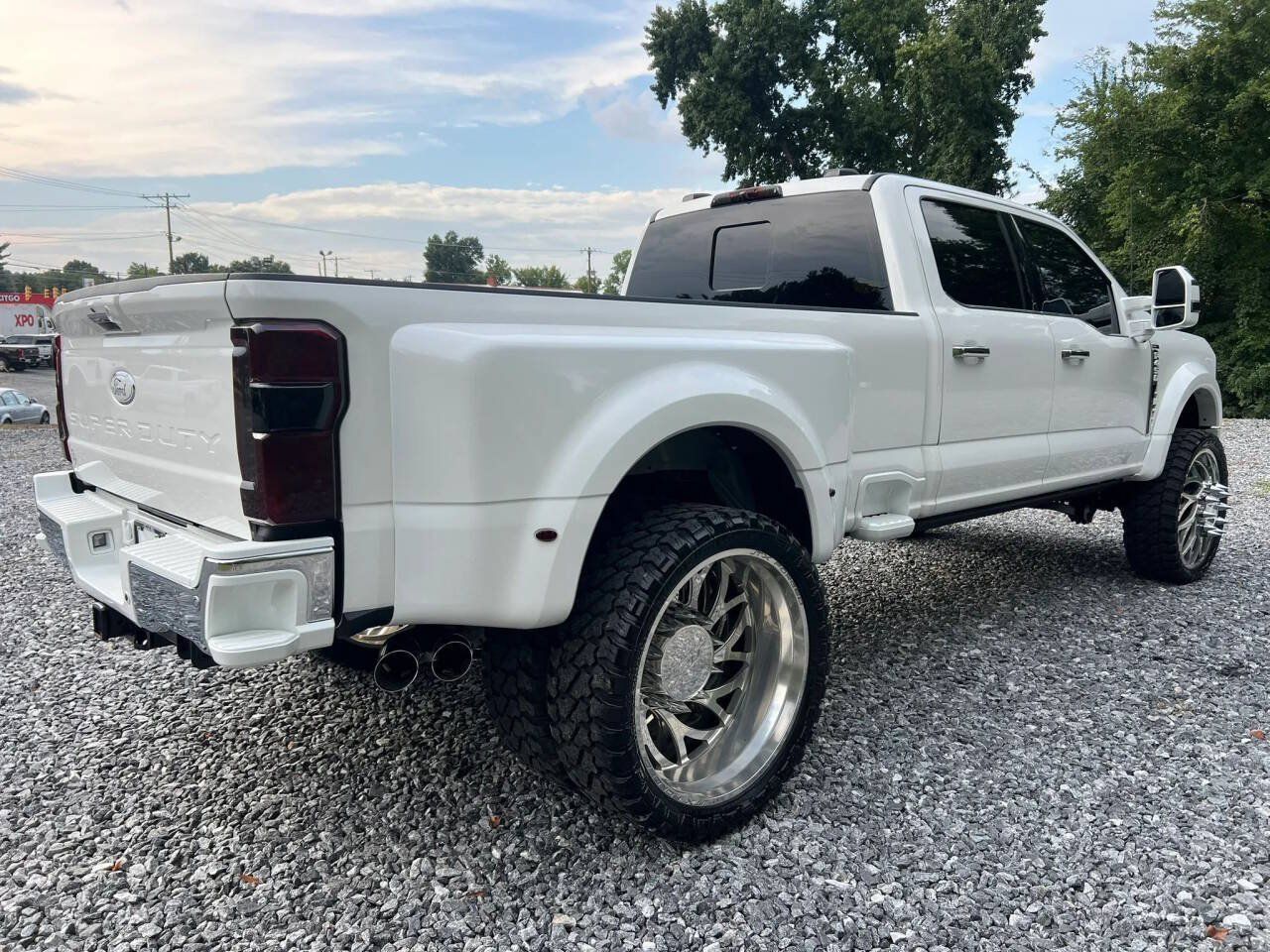 Used 2023 Ford F450 Lariat w/ Chrome Package AWD/4WD image 8