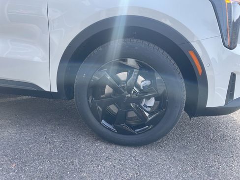 New 2026 Kia Sorento SX Prestige image 4