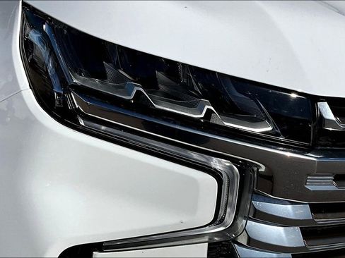 Used 2024 Chevrolet Tahoe High Country image 27