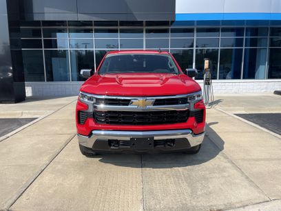 New 2025 Chevrolet Silverado 1500 LT