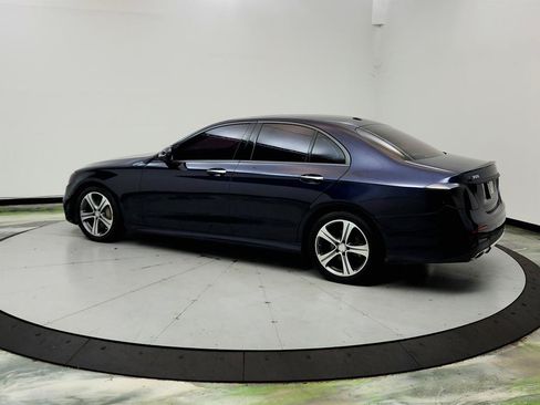 Used 2017 Mercedes-Benz E 300 image 7
