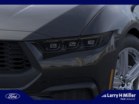 New 2026 Ford Mustang Coupe image 18