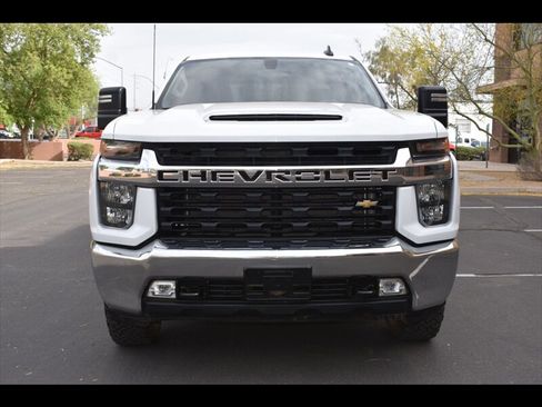 Used 2023 Chevrolet Silverado 2500 LT w/ Convenience Package image 8