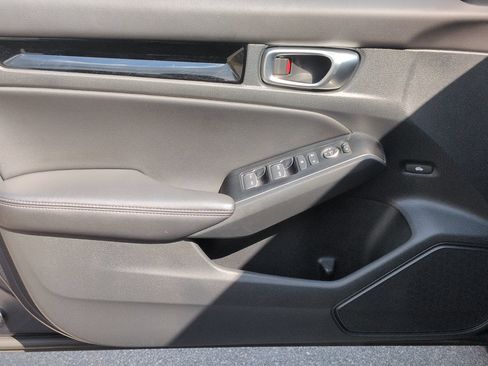Used 2024 Honda Civic Touring image 13