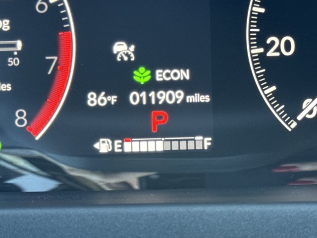 Used 2025 Honda Pilot TrailSport image 23