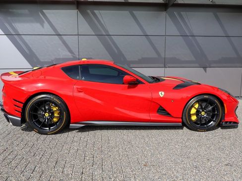 Certified 2023 Ferrari 812 Competizione image 16