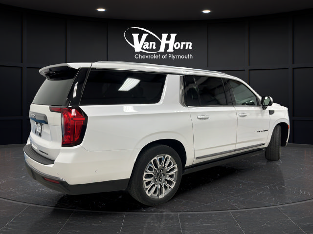 Used 2024 GMC Yukon XL Denali Ultimate AWD/4WD image 7
