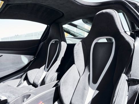 Used 2021 McLaren 765LT image 41