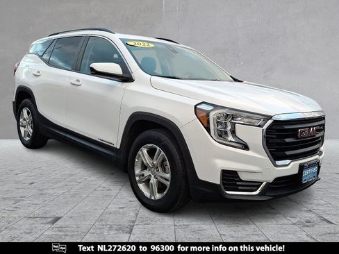 Certified 2022 GMC Terrain SLE w/ Driver Convenience Package image 1