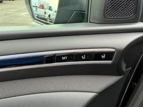 Used 2023 Hyundai Tucson Limited FWD image 21
