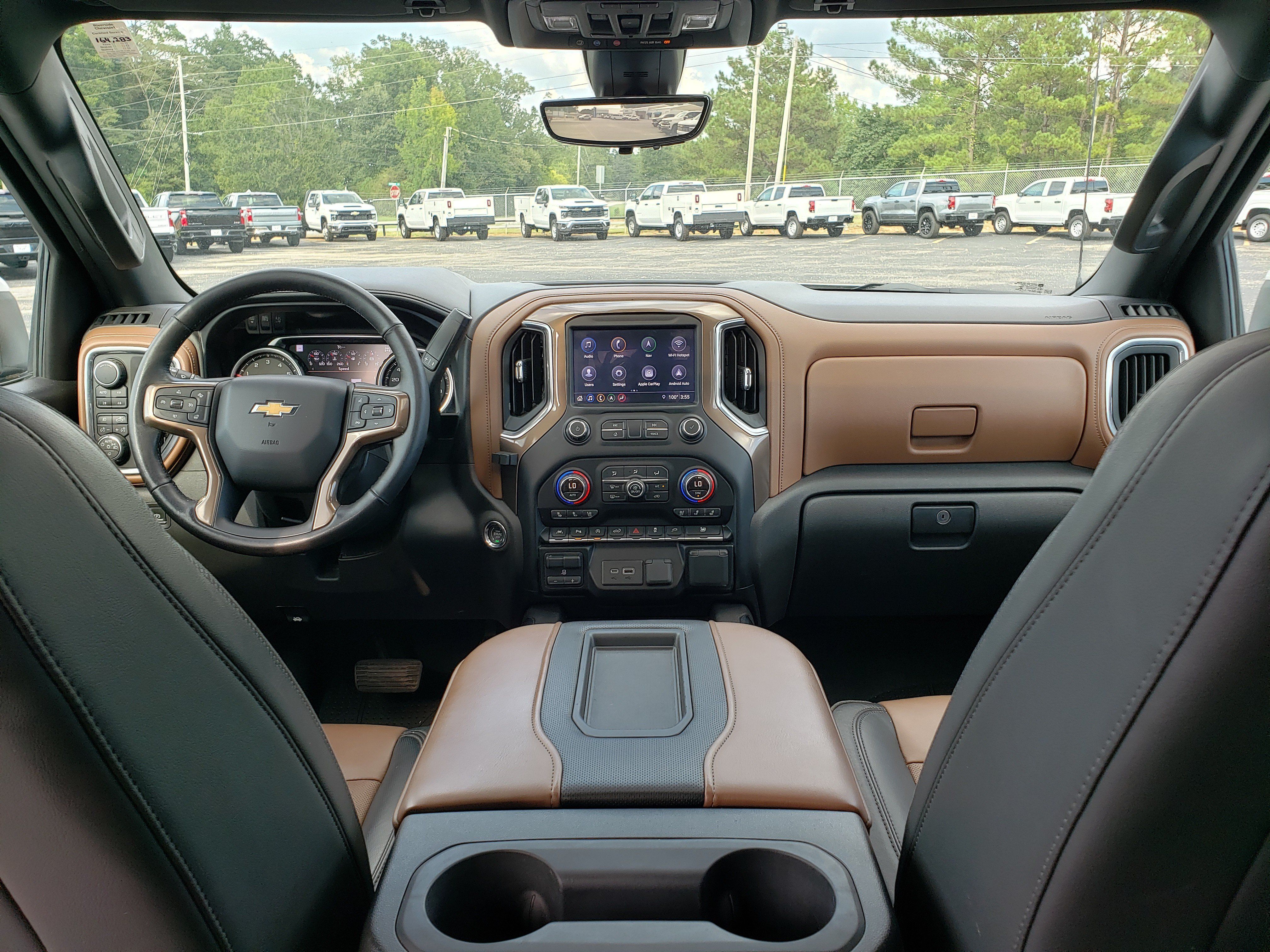 Used 2019 Chevrolet Silverado 1500 High Country w/ Technology Package AWD/4WD image 36