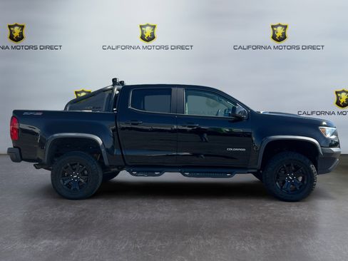 Used 2019 Chevrolet Colorado ZR2 w/ ZR2 Midnight Special Edition image 6