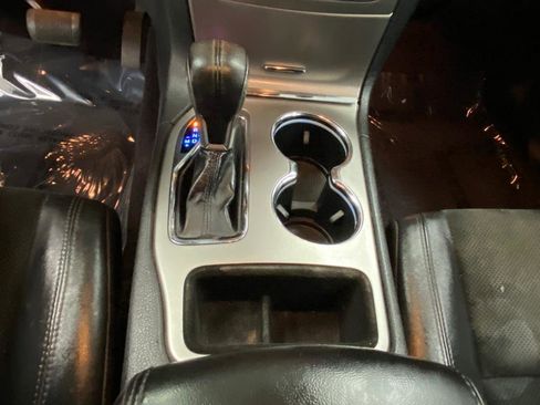 Used 2017 Jeep Grand Cherokee Altitude image 28