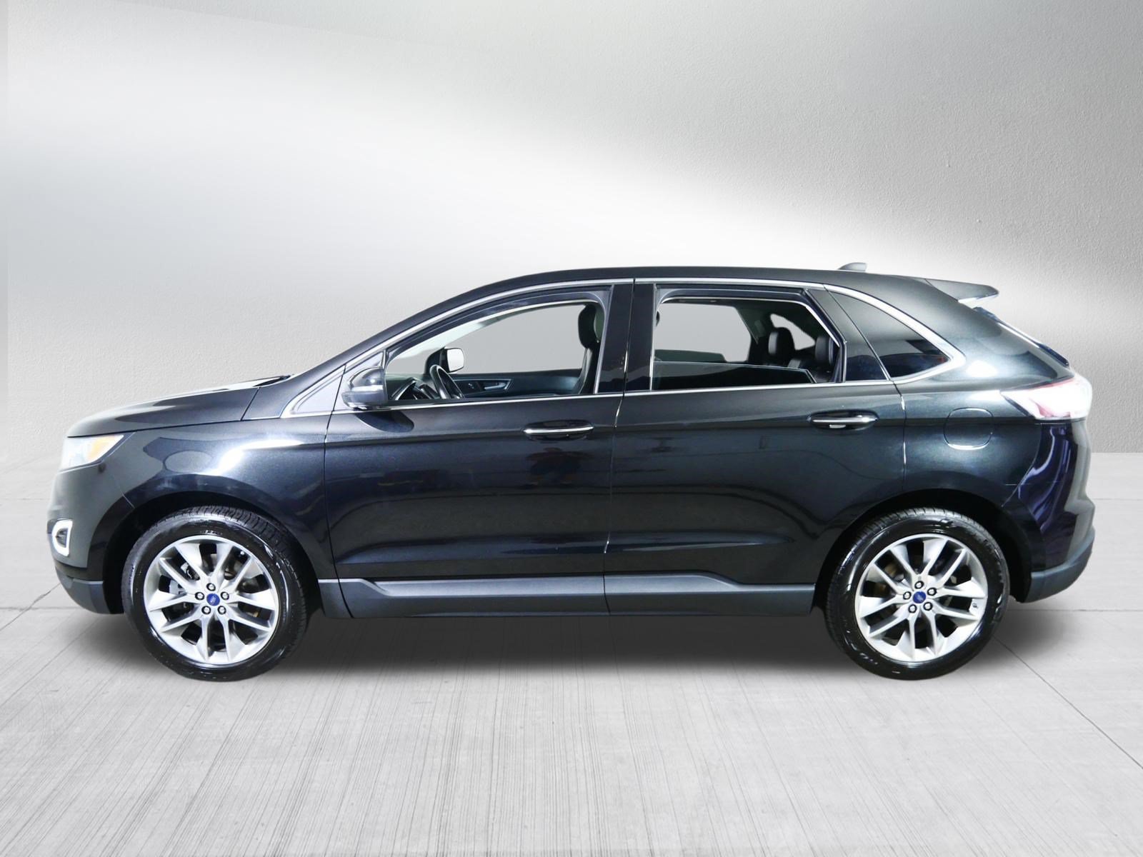 Used 2015 Ford Edge Titanium w/ Equipment Group 301A FWD image 4
