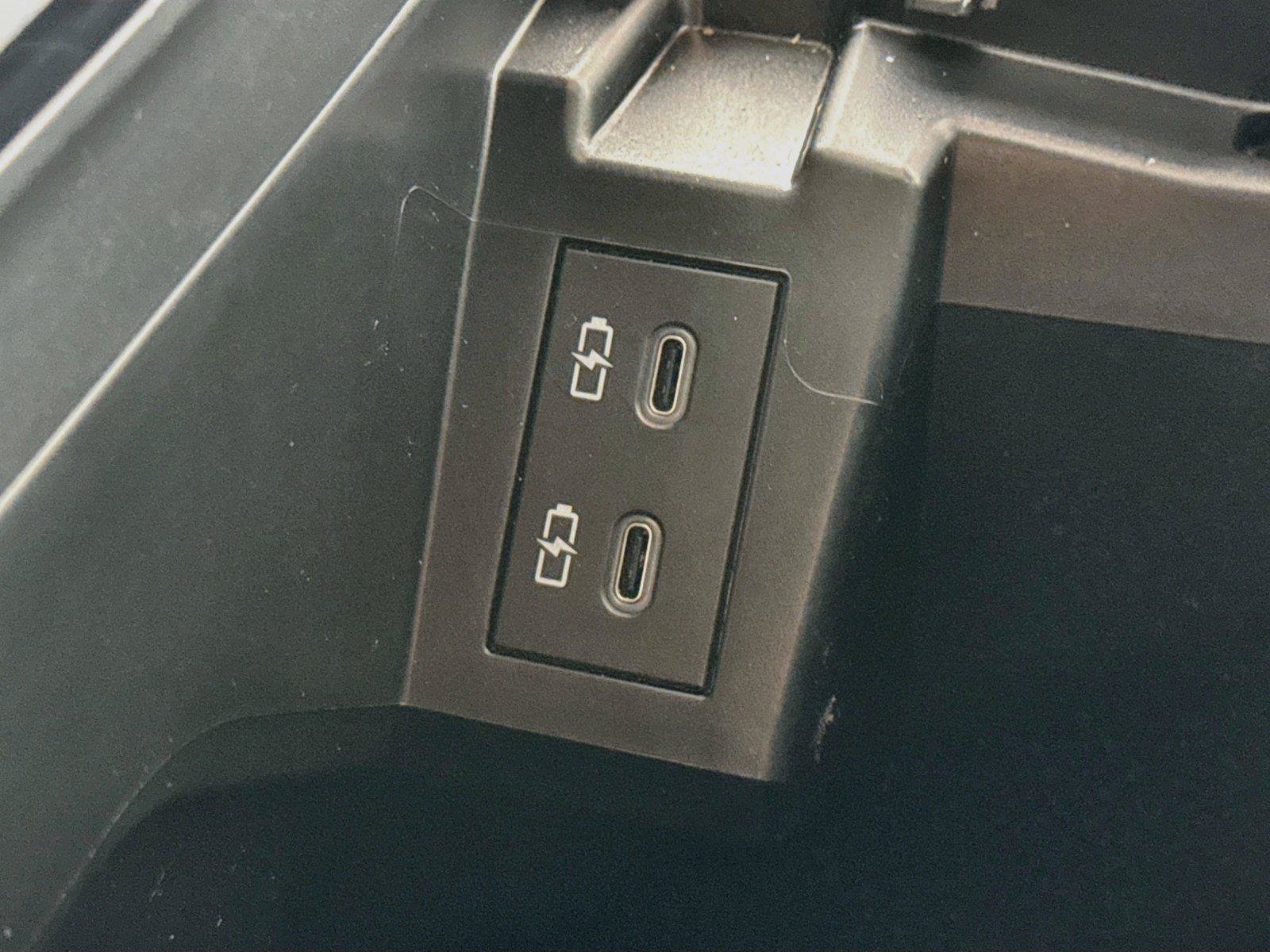 Certified 2026 Toyota Sienna XLE FWD image 37