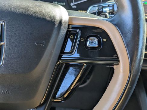 Used 2020 Lincoln Corsair Reserve w/ Equipment Group 201A image 23