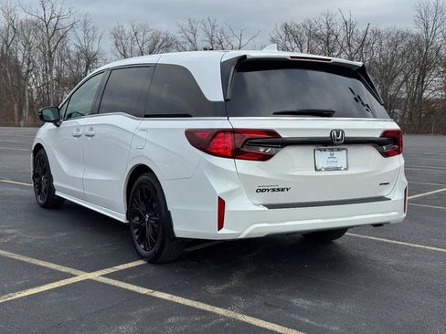Certified 2026 Honda Odyssey Sport-L image 6